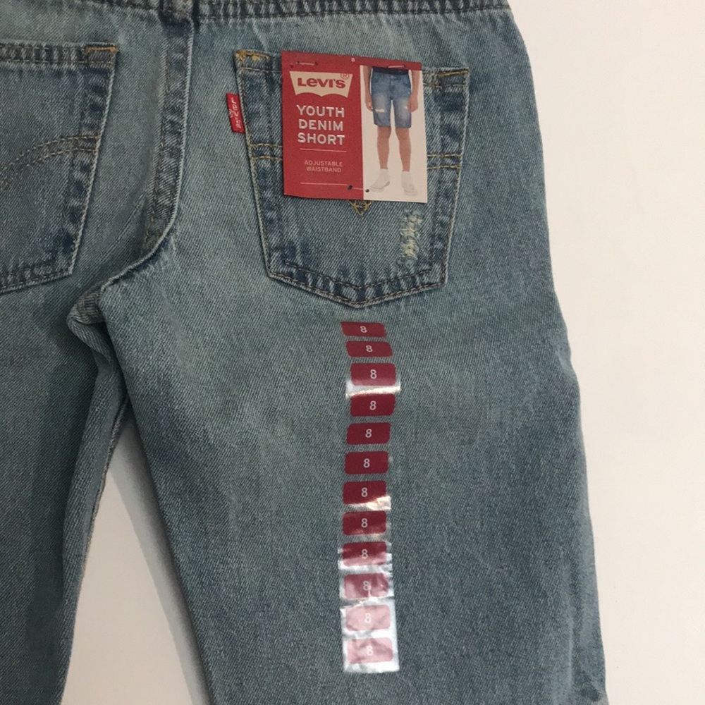Levi’s Youth Denim Shorts Size 8. - Picture 5 of 6